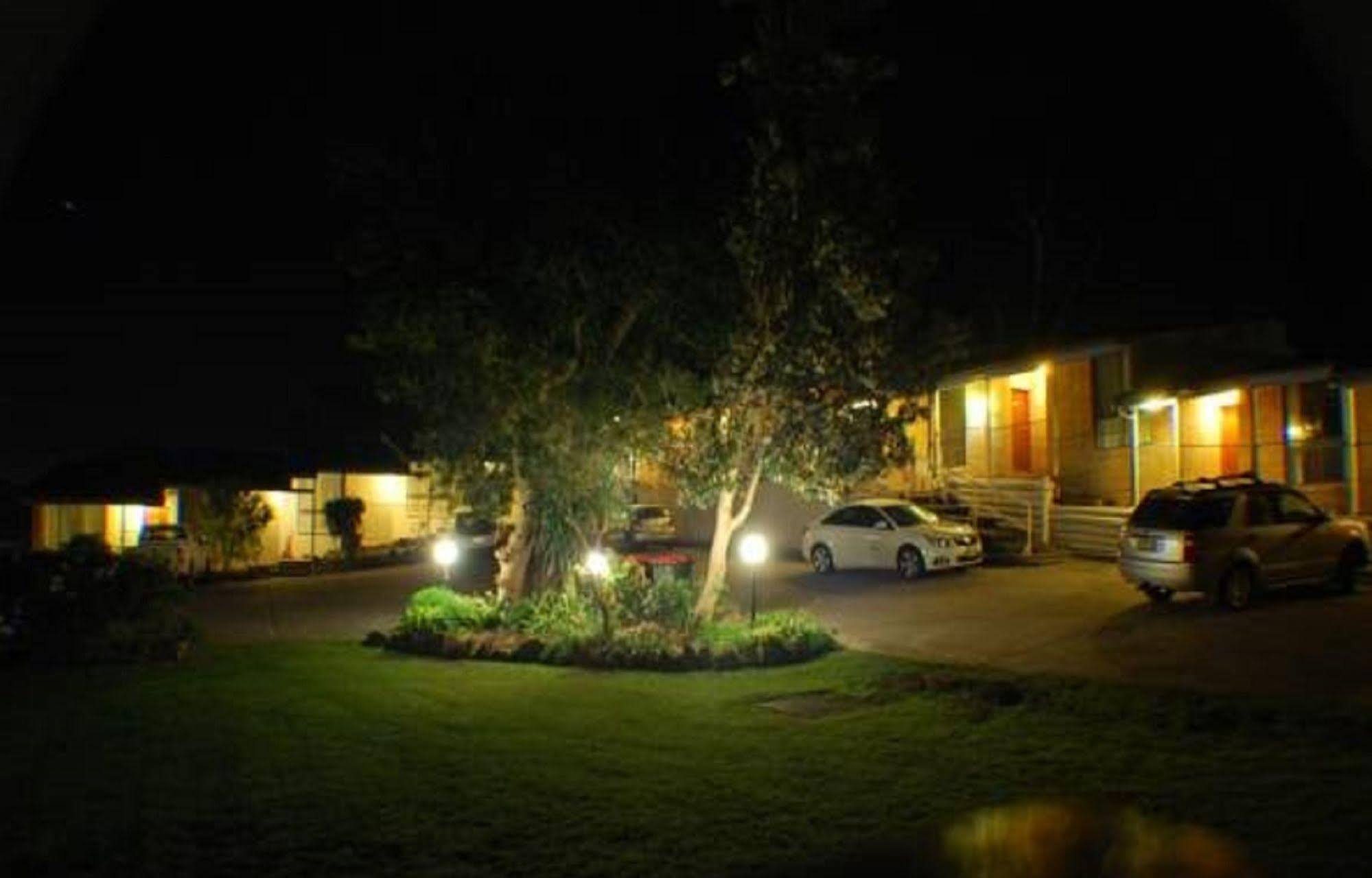 Motel Fern Bay Motel 3*
