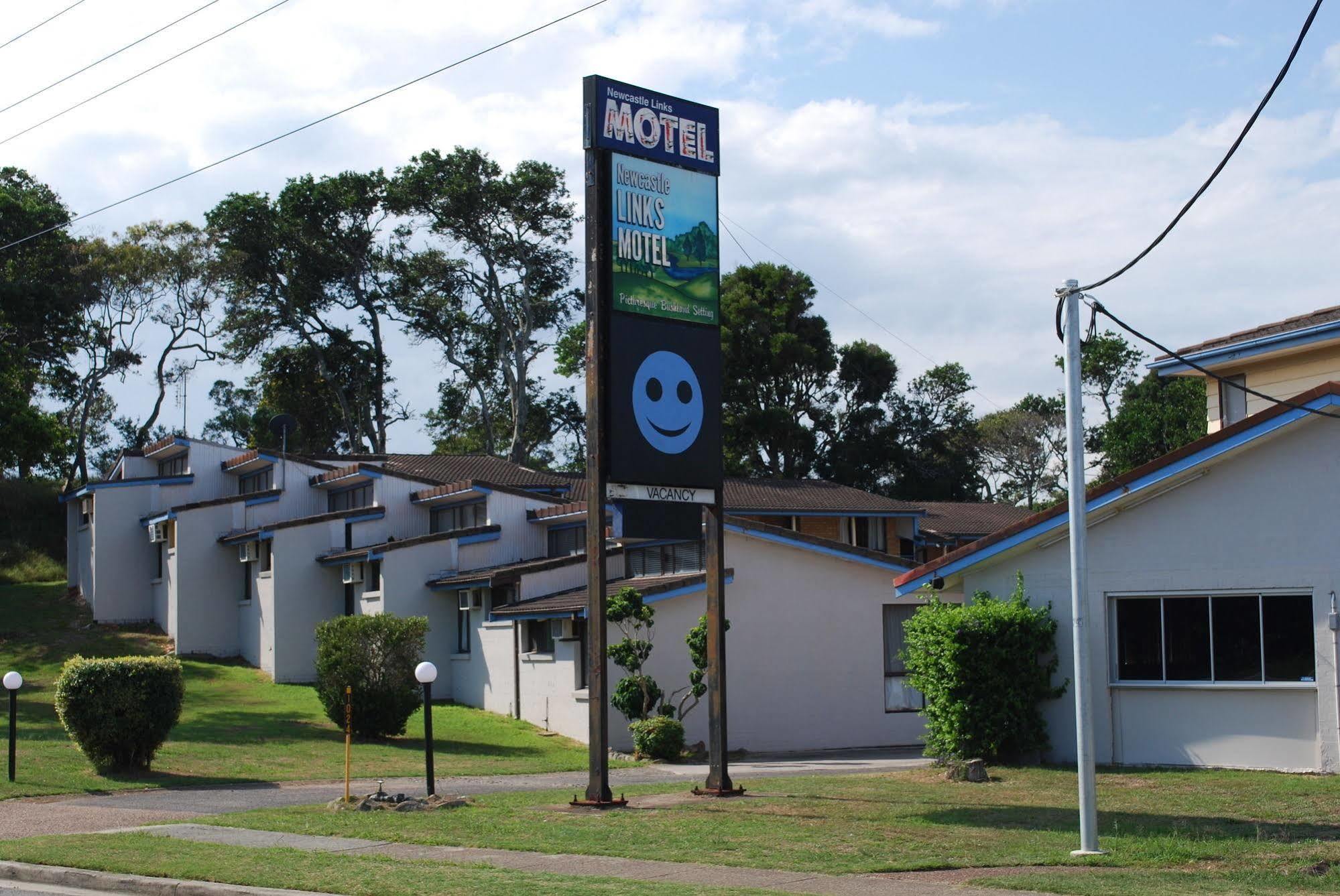 Fern Bay Motel